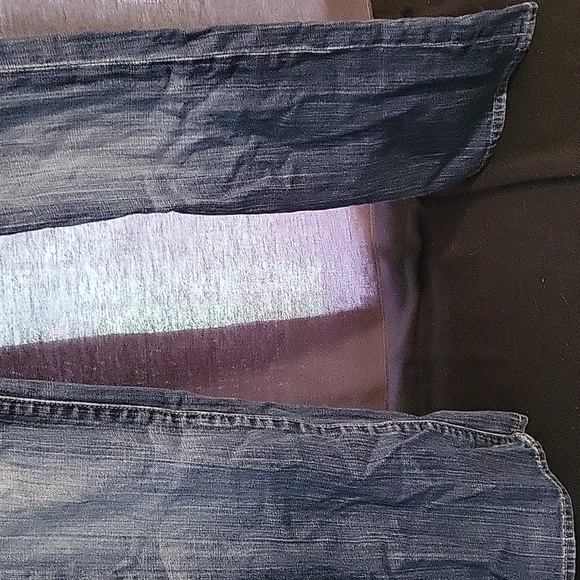 Express Jeans - Picture 2 of 3